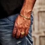 X202SGP bangle zilver goldplated SXM - Edged Collectie