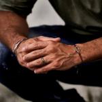 X310BRN armband paracord zilver SXM - Bambu Collectie