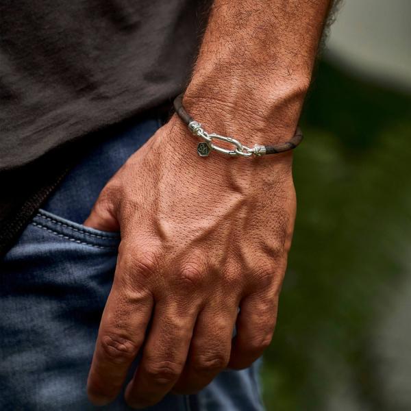 X333BRN armband zilver & leer SXM - Bambu Collectie